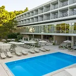 Bluesun Maestral 4*