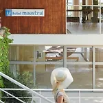 Szálloda Bluesun Maestral Brela