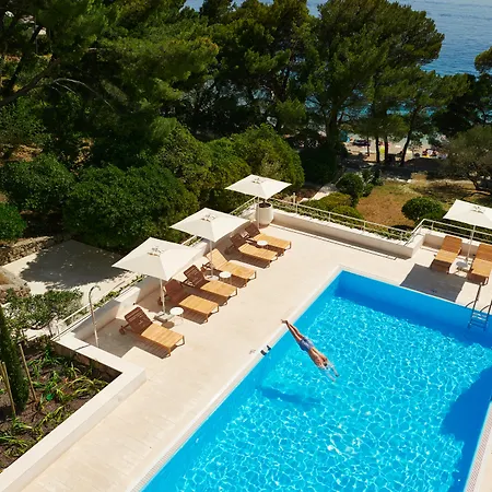 Hotel Bluesun Maestral 4*