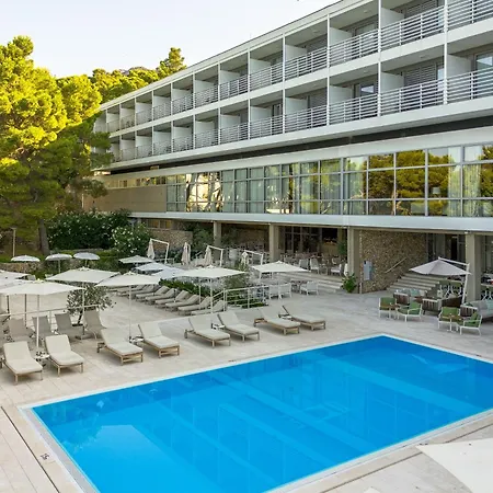 Maestral Adults Exclusive 4*