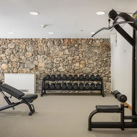 فندق Bluesun Maestral بريلا