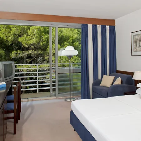 فندق Bluesun Maestral 4*