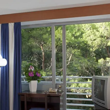 Bluesun Maestral فندق 4*