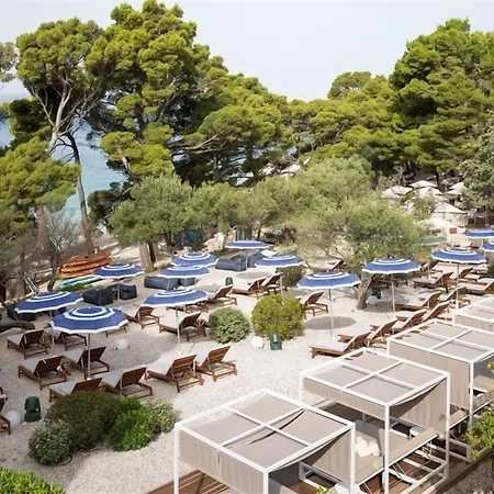 Bluesun Maestral فندق بريلا