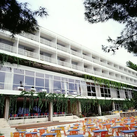 Bluesun Maestral Hotel