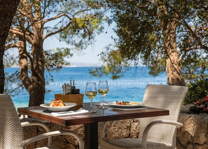 Bluesun Maestral Отель