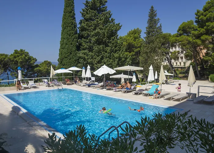 Bluesun Maestral Отель Брела